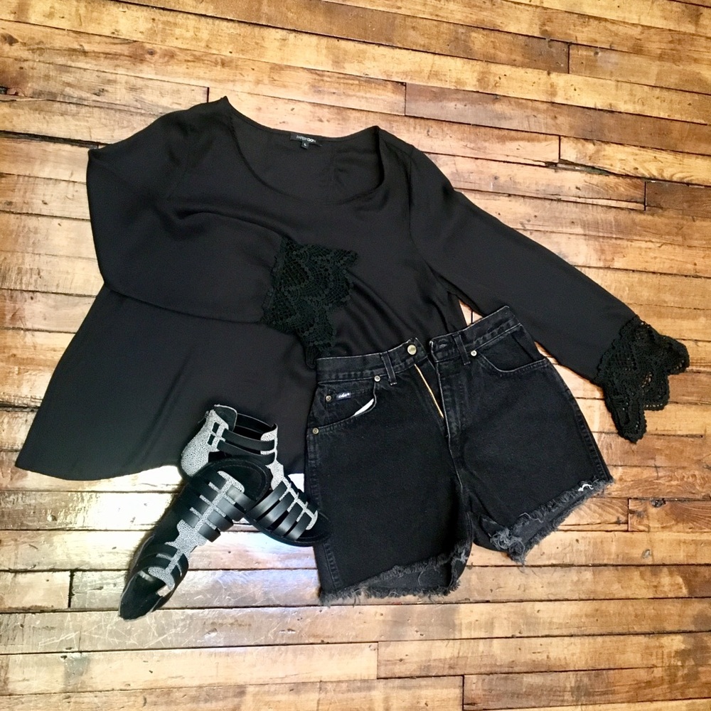 Black long flared lace bell sleeve with open back